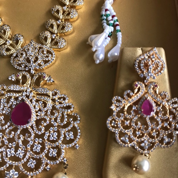 India Fashion Necklace & Earings Bezintene Style with drop pearls - Picture 5 of 6